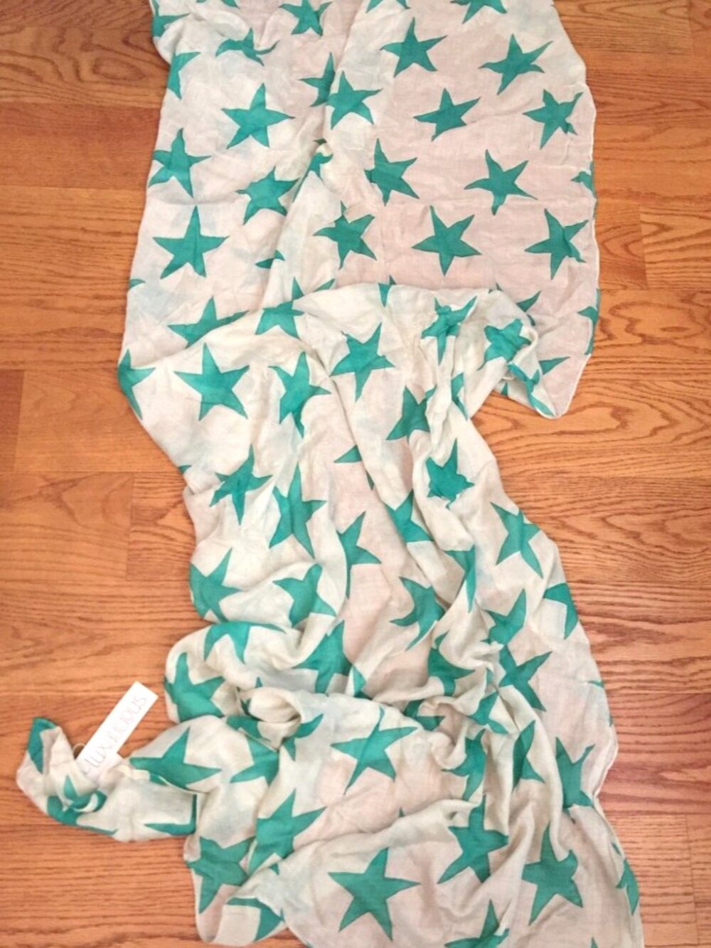 GREEN STAR PRINT SCARF WRAP SHAWL SHEER VISCOSE RAYON LUXALICIOUS WOMENS 77x42